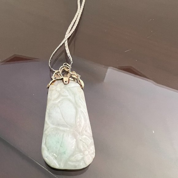 Jade Pendant w/ Silver Necklace! - Picture 5 of 15